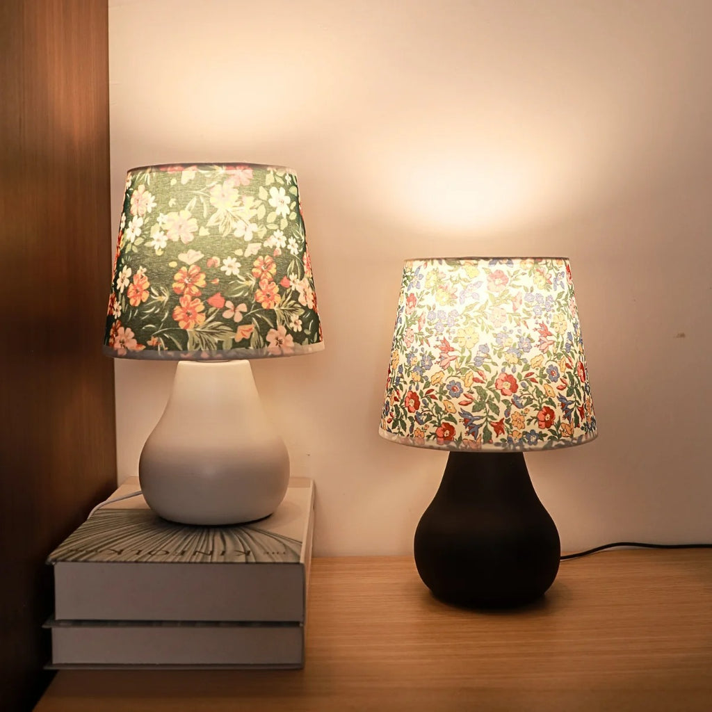 Minimalist Fabric Warm Light Desk Lamp – USB Switch Bedside & Study Decor Lamp