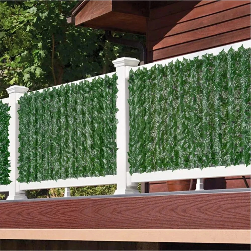 Artificial Ivy Leaf Fence Roll, Fake Green Leaf Privacy Screen, Faux Hedge Wall Panel, Garden Fence Cover, Outdoor Privacy Fence, UV Resistant Decorative Green Wall, Balcony Patio Backyard Lawn Landscaping Decor