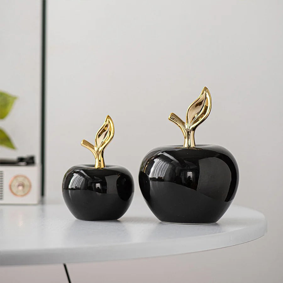 Luxury Gold Apple Resin Figurine – Modern Decorative Fruit Statue for Living Room, Office, Shelf, Coffee Table & Home Decor