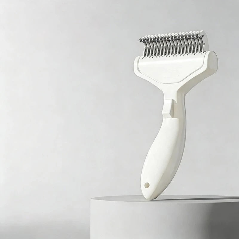 Pet Hair Removal Comb with Curved Stainless Steel Teeth – Professional Deshedding & Detangling Grooming Brush for Dogs & Cats with Long, Thick Hair